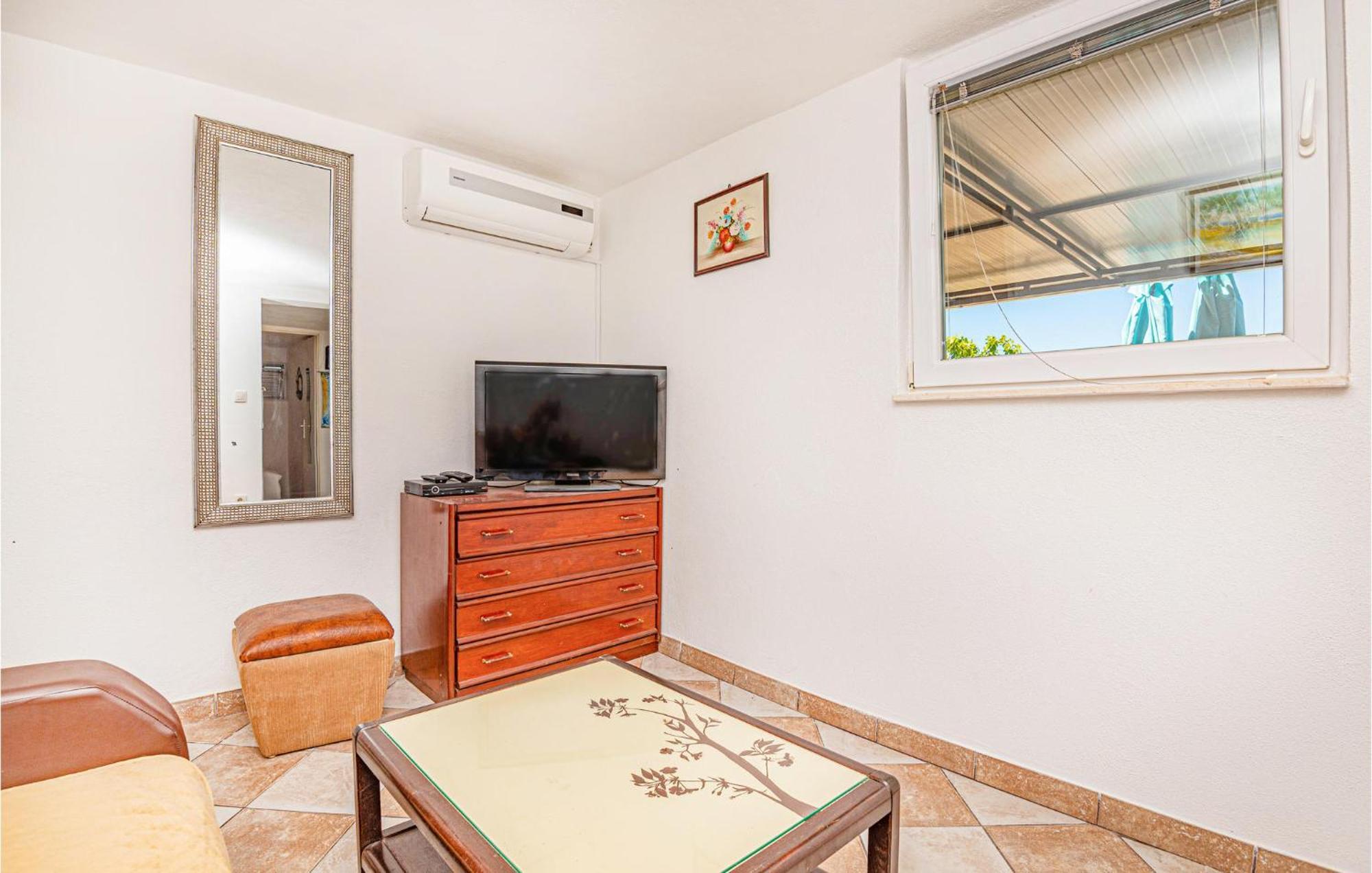 Nice Home In Zatoglav With House Sea View Podglavica Dış mekan fotoğraf