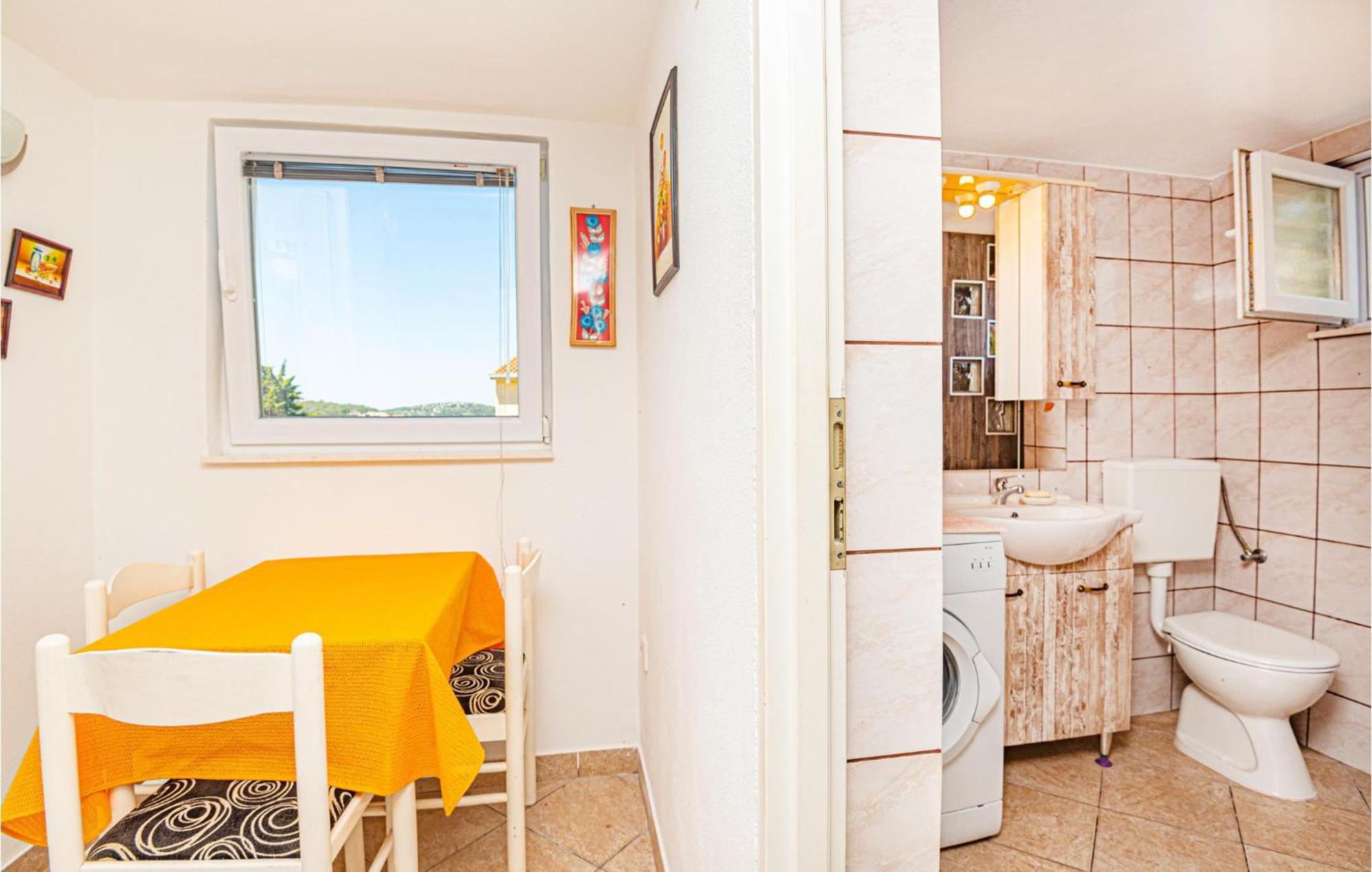 Nice Home In Zatoglav With House Sea View Podglavica Dış mekan fotoğraf