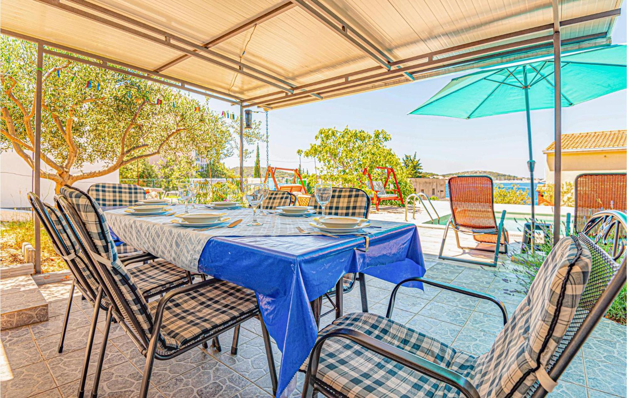 Nice Home In Zatoglav With House Sea View Podglavica Dış mekan fotoğraf